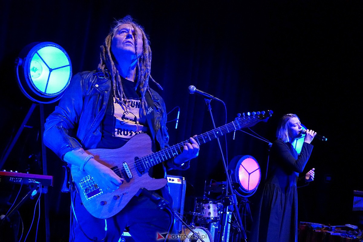 Koncert Panny Wyklęte w Muzeum Żołnierzy Wyklętych w Ostrołęce [04.03.2023] - zdjęcie #17 - eOstroleka.pl
