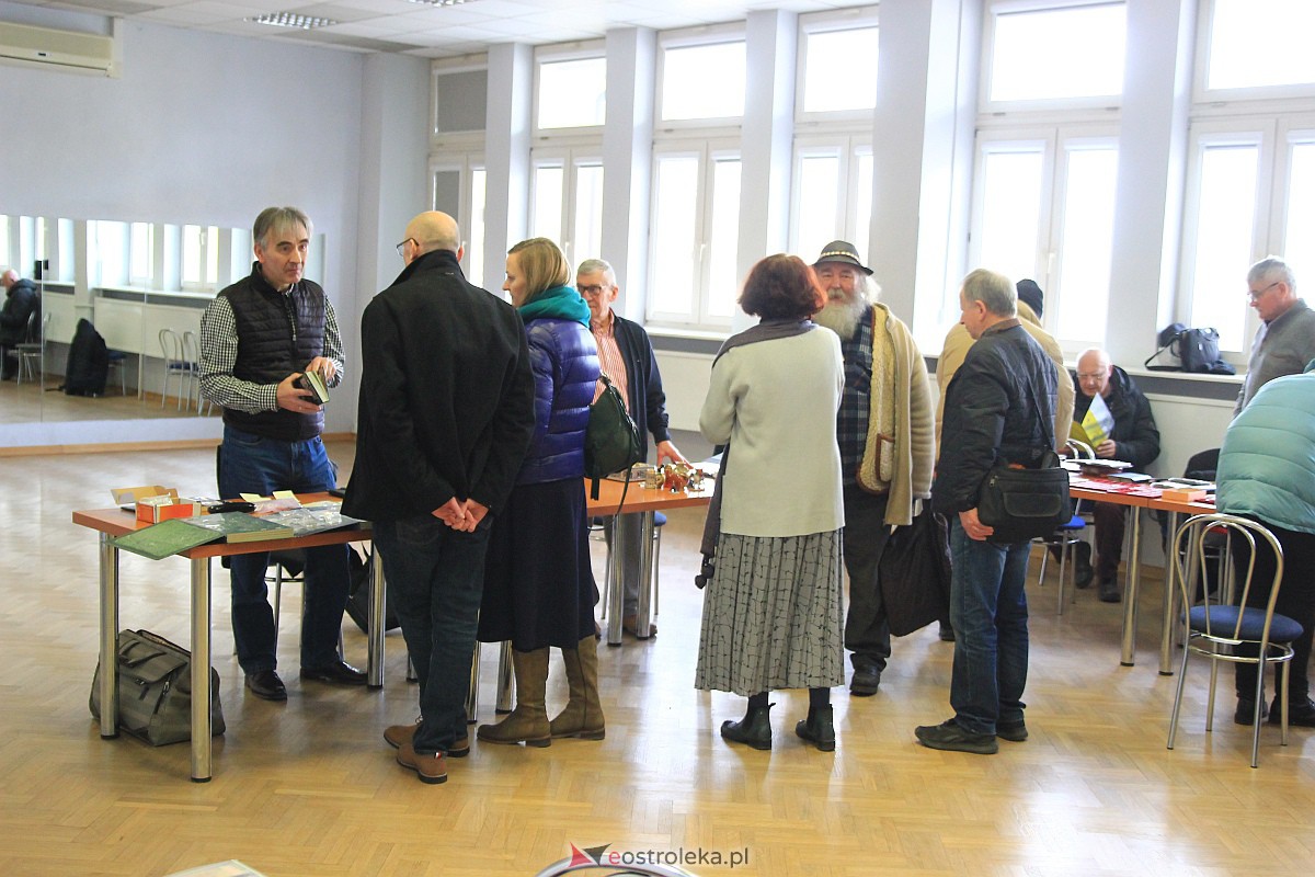 Giełda kolekcjonerska w Klubie Lokator [05.03.2023] - zdjęcie #34 - eOstroleka.pl