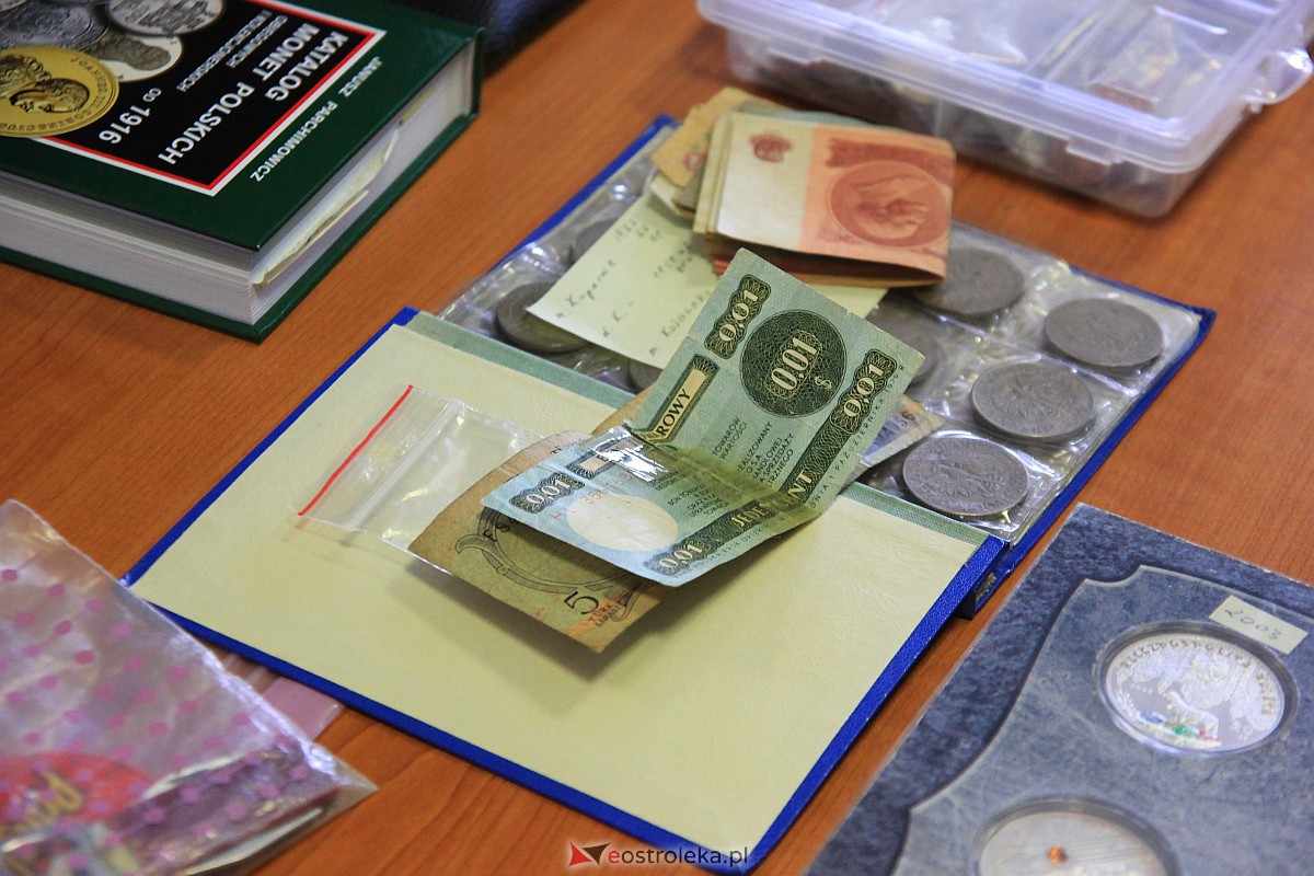 Giełda kolekcjonerska w Klubie Lokator [05.03.2023] - zdjęcie #2 - eOstroleka.pl