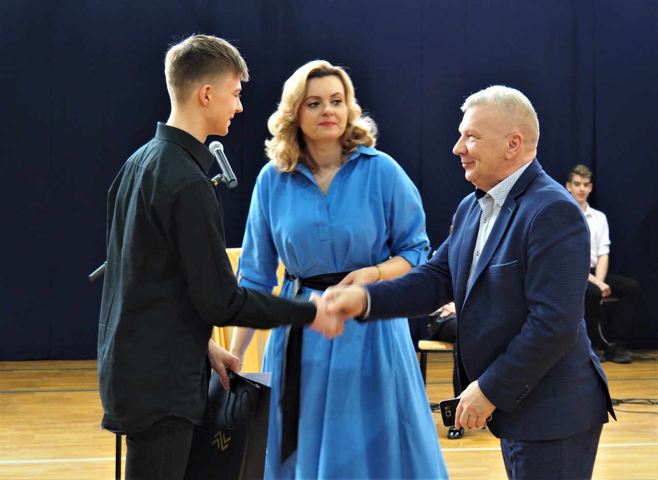 Narodowy Dzień Pamięci Żołnierzy Wyklętych w Olszewie-Borkach [02.03.2023] - zdjęcie #11 - eOstroleka.pl