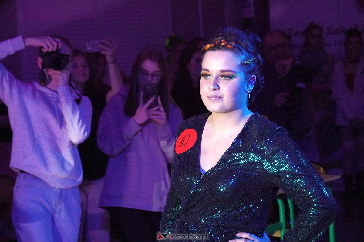 Festiwal Fryzjerstwa Artystycznego w Zespole Szkół Zawodowych nr 2 [7.03.2023] - zdjęcie #59 - eOstroleka.pl