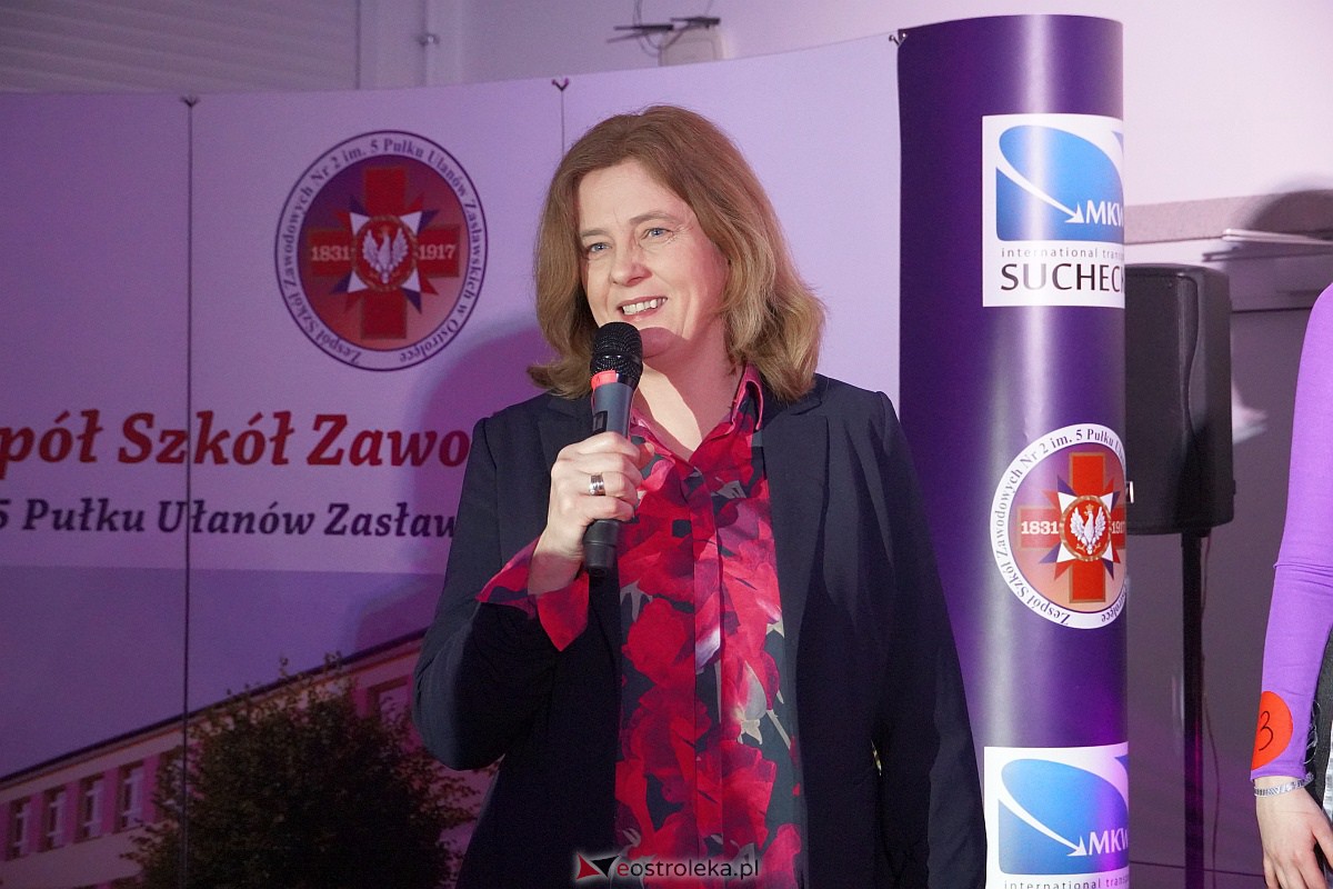 Festiwal Fryzjerstwa Artystycznego w Zespole Szkół Zawodowych nr 2 [7.03.2023] - zdjęcie #3 - eOstroleka.pl