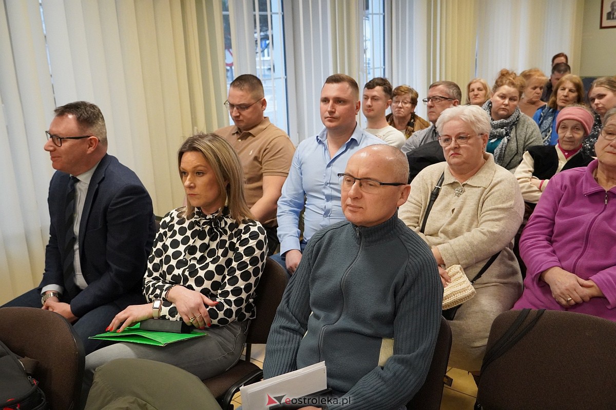 Obrady komisji ws. spalarni odpadów w Ostrołęce [07.03.2023] - zdjęcie #14 - eOstroleka.pl