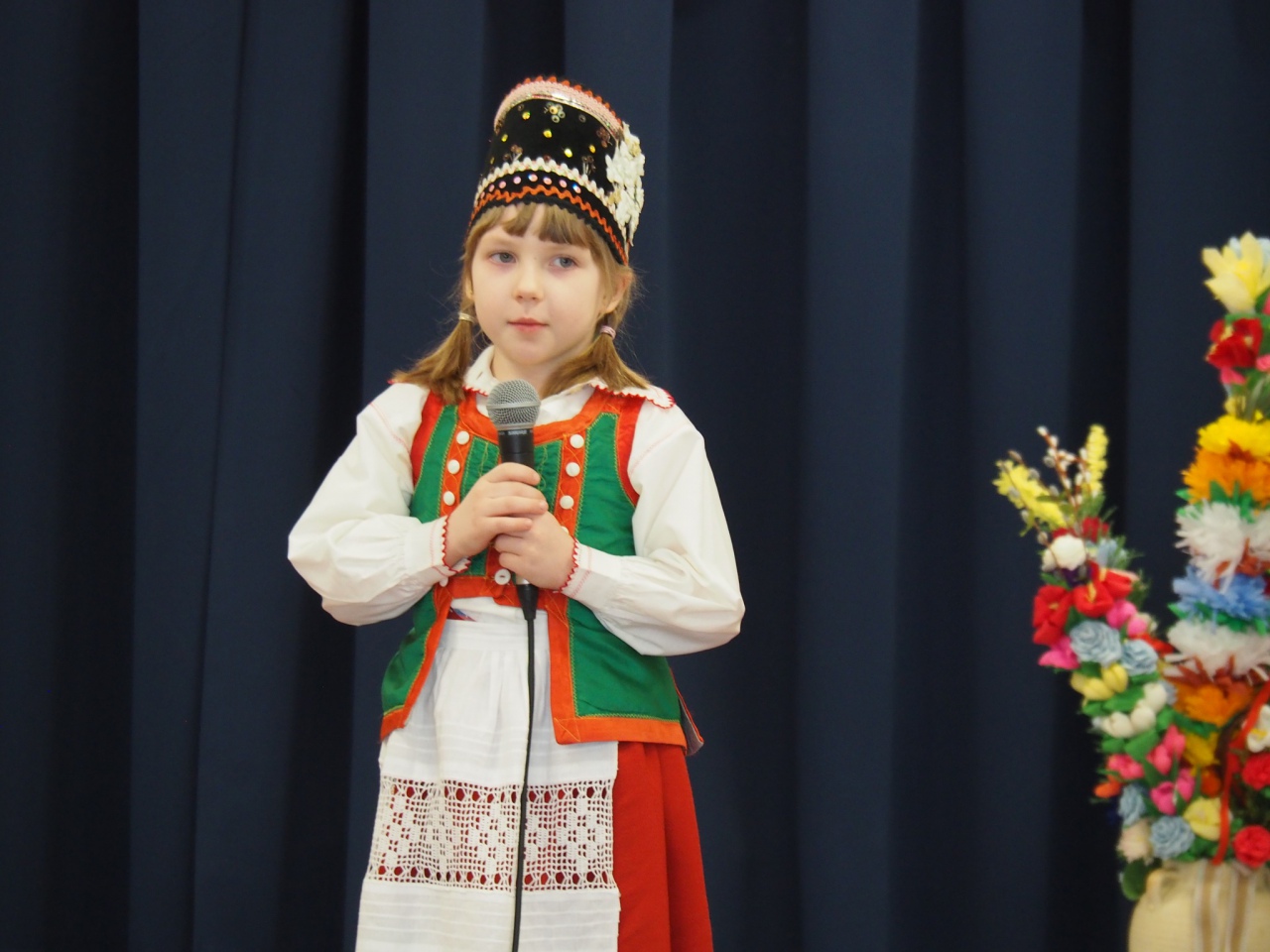 Międzyprzedszkolny Przegląd Gadek, Inscenizacji i Wierszy Kurpiowskich w Olszewie-Borkach - zdjęcie #15 - eOstroleka.pl