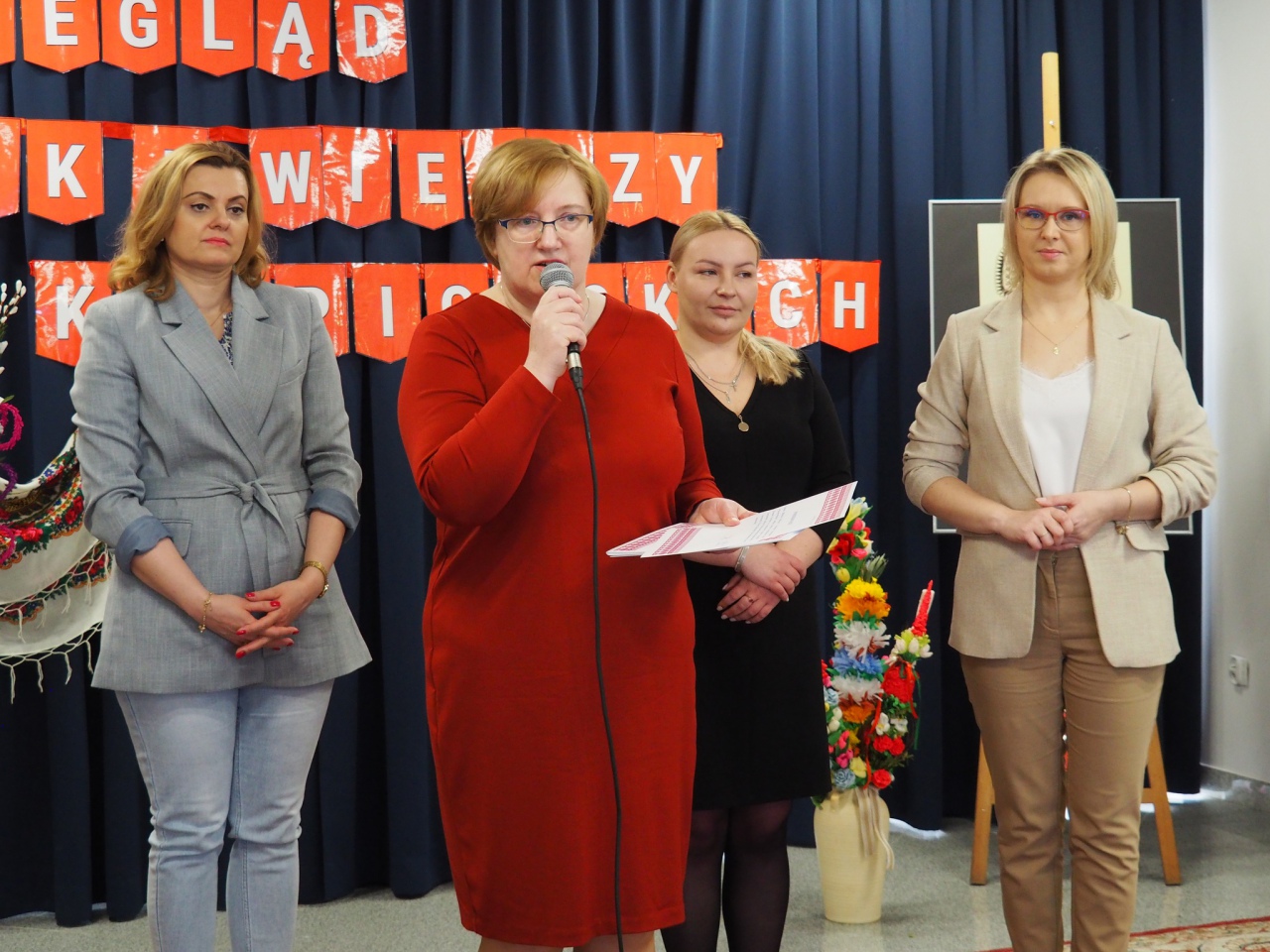 Międzyprzedszkolny Przegląd Gadek, Inscenizacji i Wierszy Kurpiowskich w Olszewie-Borkach - zdjęcie #11 - eOstroleka.pl