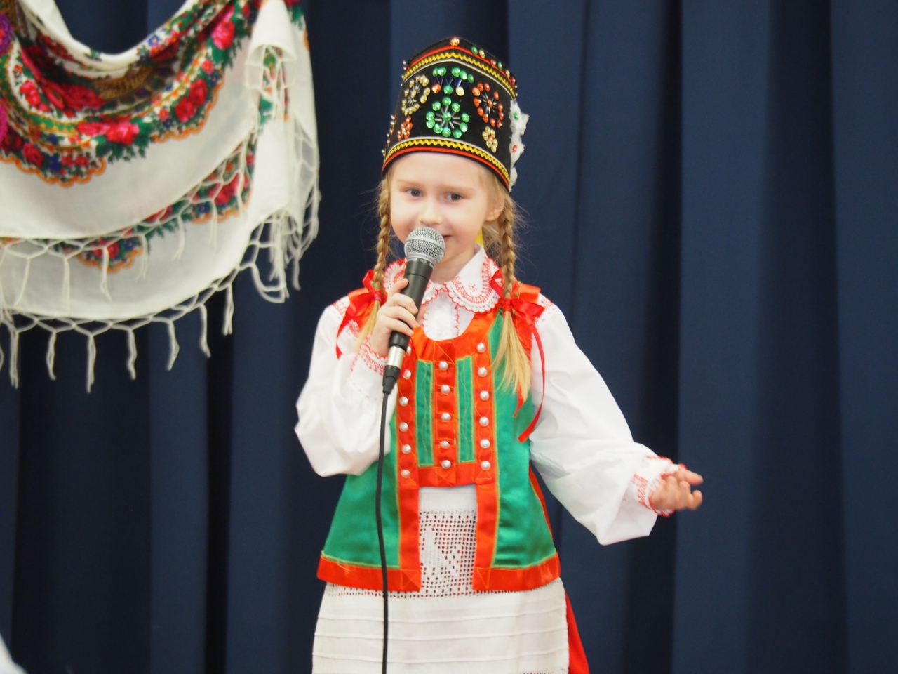 Międzyprzedszkolny Przegląd Gadek, Inscenizacji i Wierszy Kurpiowskich w Olszewie-Borkach - zdjęcie #10 - eOstroleka.pl