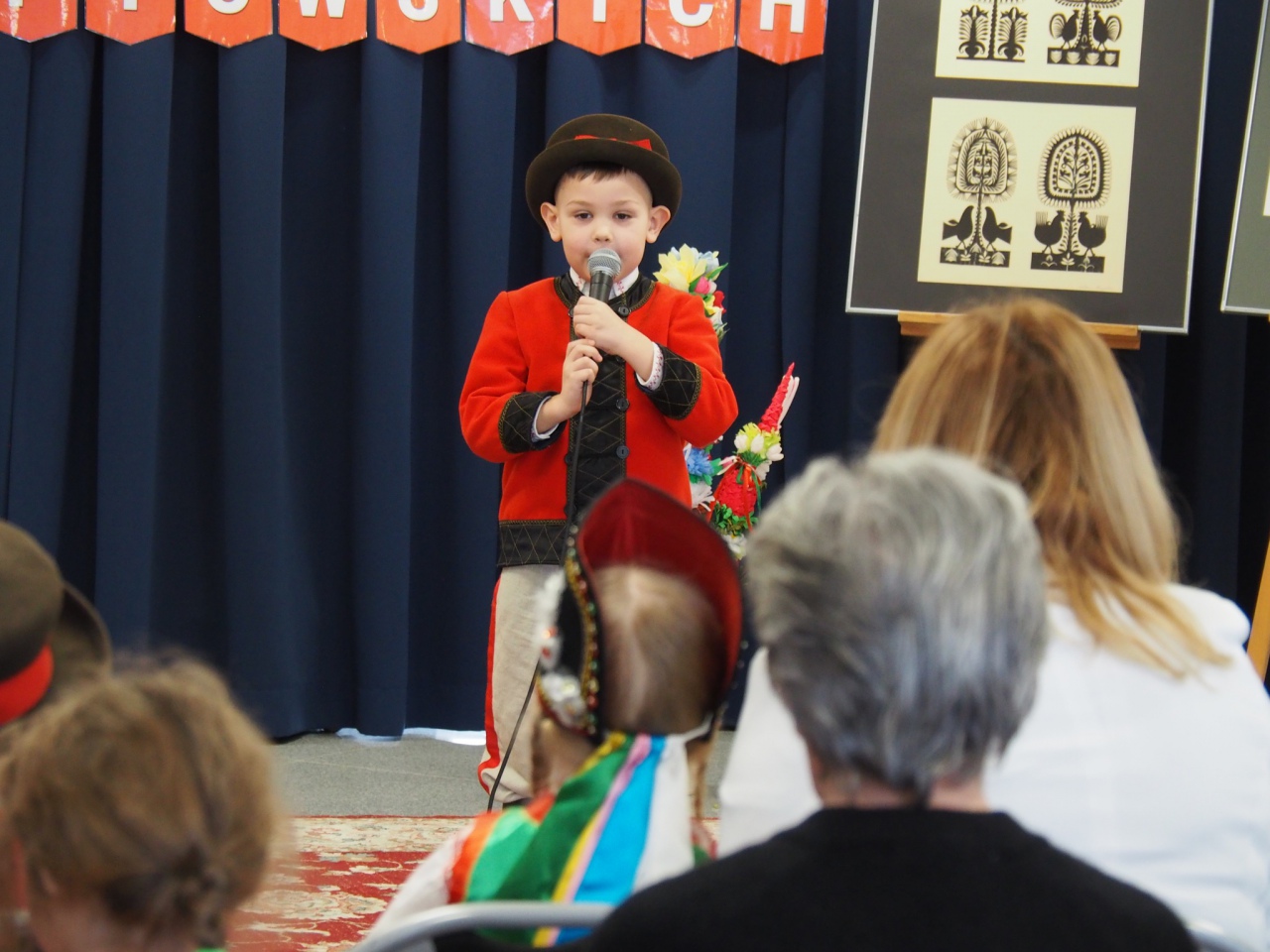 Międzyprzedszkolny Przegląd Gadek, Inscenizacji i Wierszy Kurpiowskich w Olszewie-Borkach - zdjęcie #4 - eOstroleka.pl