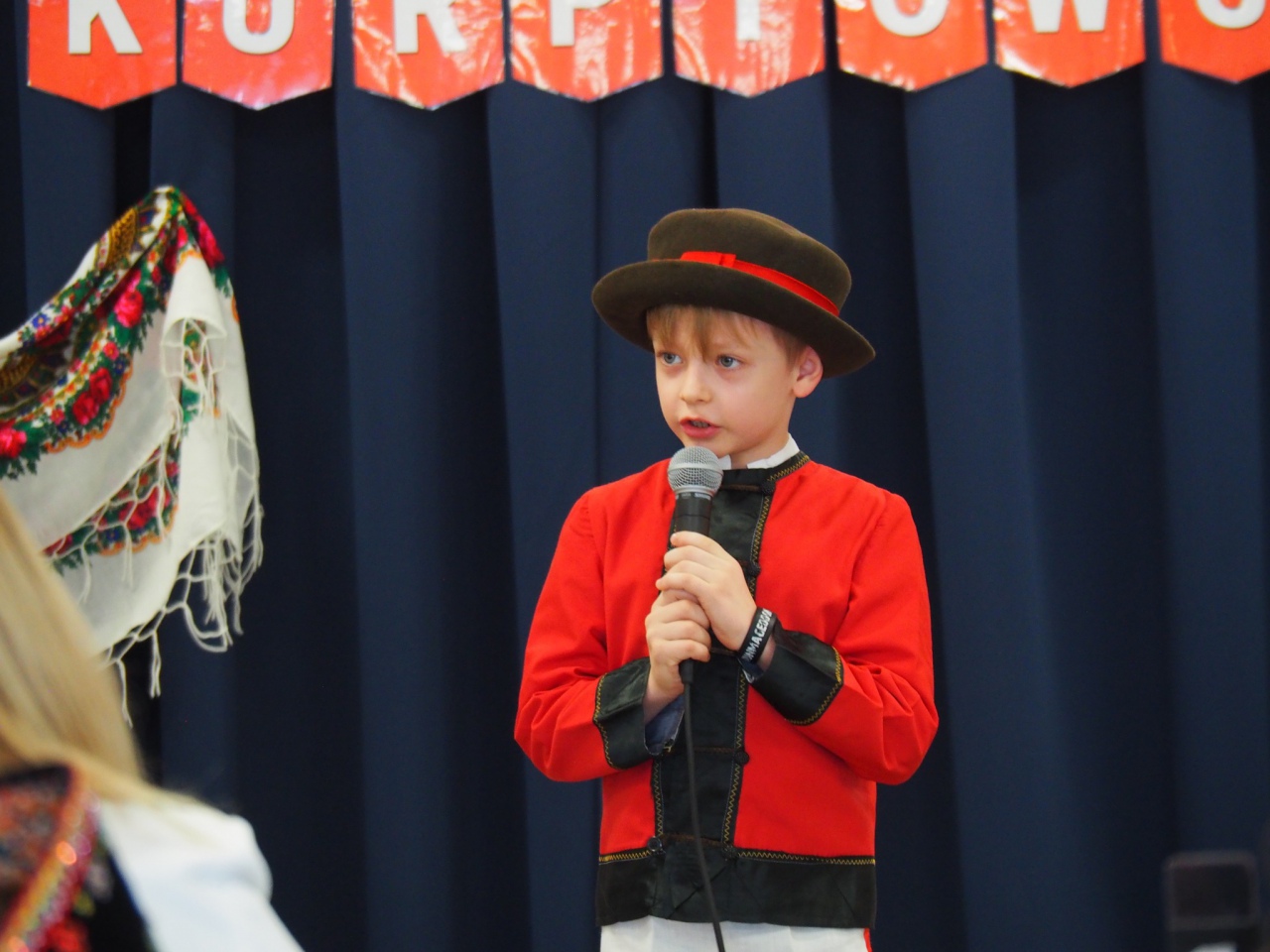 Międzyprzedszkolny Przegląd Gadek, Inscenizacji i Wierszy Kurpiowskich w Olszewie-Borkach - zdjęcie #1 - eOstroleka.pl