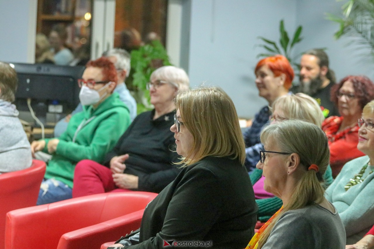 Spotkanie z Ałbeną Grabowską w Ostrołęce [09.03.2023] - zdjęcie #10 - eOstroleka.pl