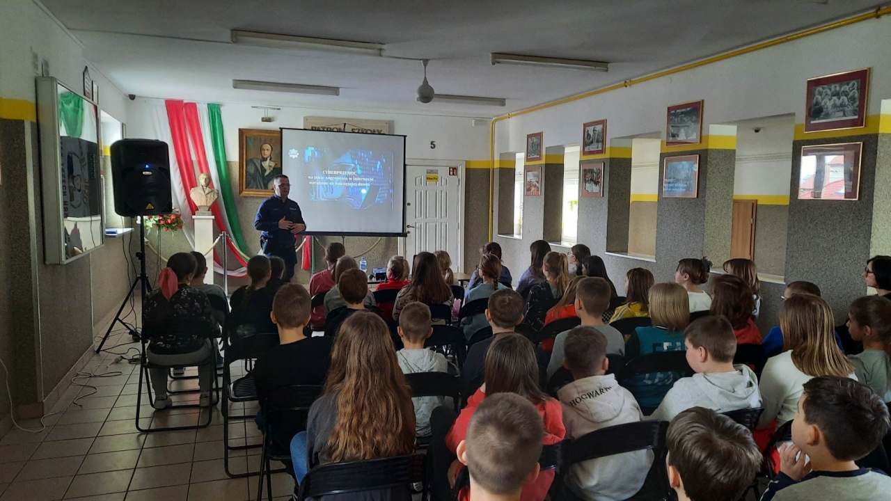 Dzień profilaktyki w Szkole Podstawowej w Rzekuniu - zdjęcie #9 - eOstroleka.pl