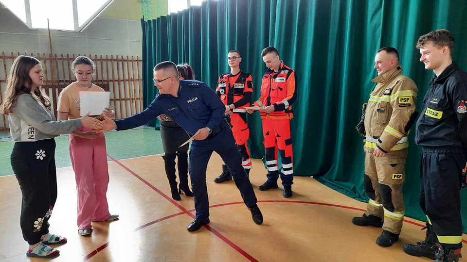 Dzień profilaktyki w Szkole Podstawowej w Rzekuniu - zdjęcie #10 - eOstroleka.pl