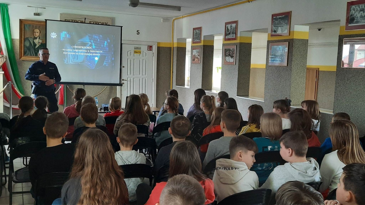Dzień profilaktyki w Szkole Podstawowej w Rzekuniu - zdjęcie #23 - eOstroleka.pl