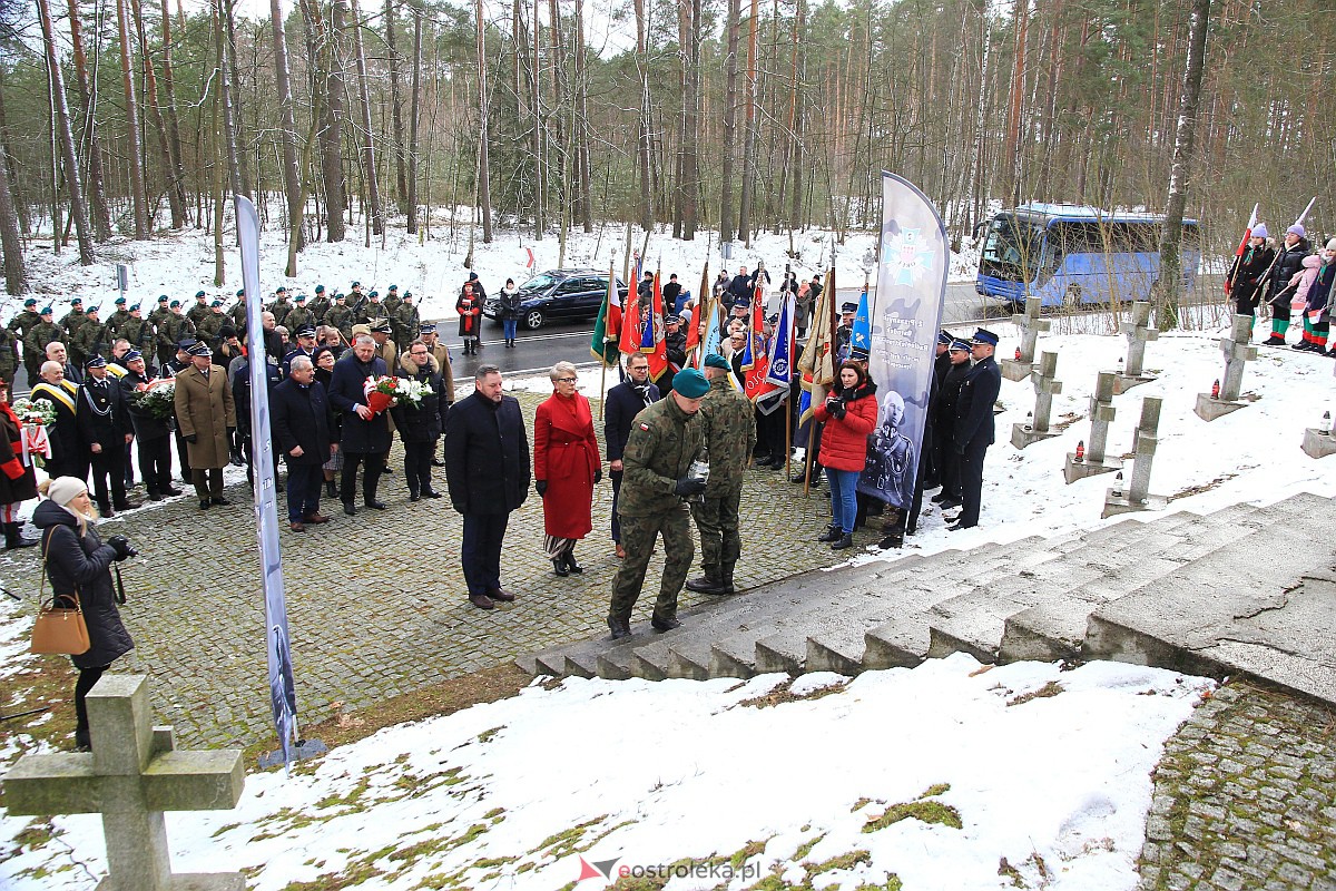 Uroczyste obchody 160. rocznicy bitwy pod Myszyńcem [12.03.2023] - zdjęcie #35 - eOstroleka.pl