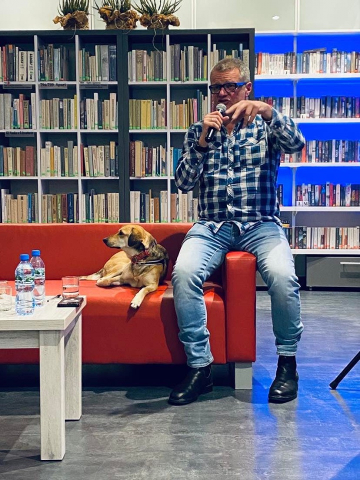 Marcin Meller z wizytą w Kadzidle [14.03.2023] - zdjęcie #10 - eOstroleka.pl