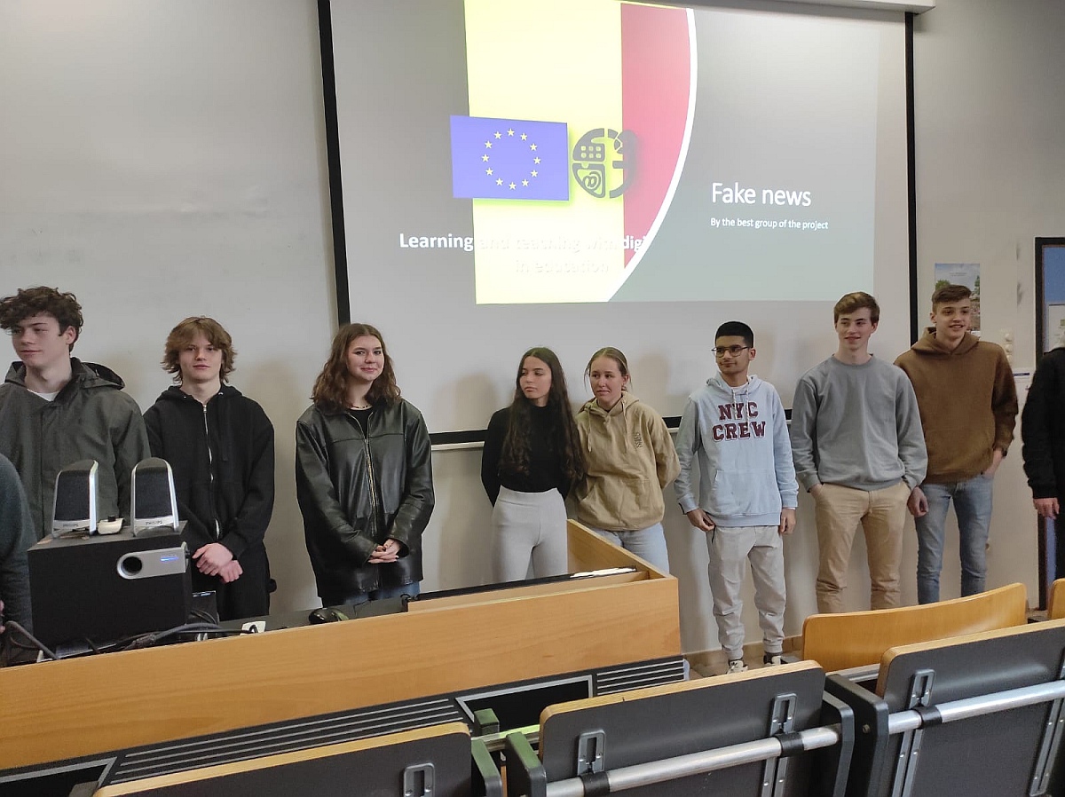 Uczniowie III Liceum Ogólnokształcące na “Erasmusie” w Belgii [14.03.2023] - zdjęcie #14 - eOstroleka.pl