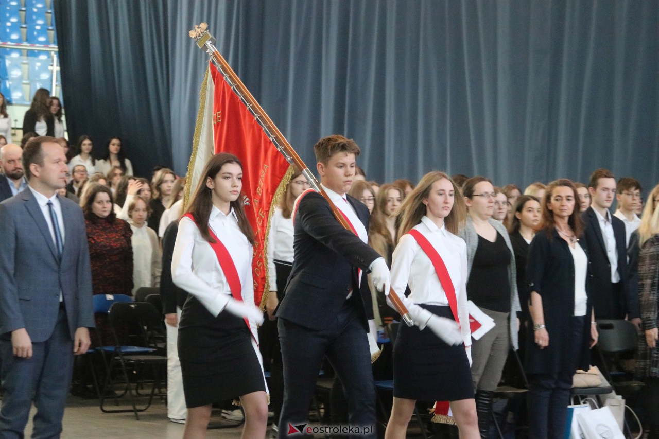 Święto Patrona w I LO w Ostrołęce [15.03.2023] - zdjęcie #18 - eOstroleka.pl