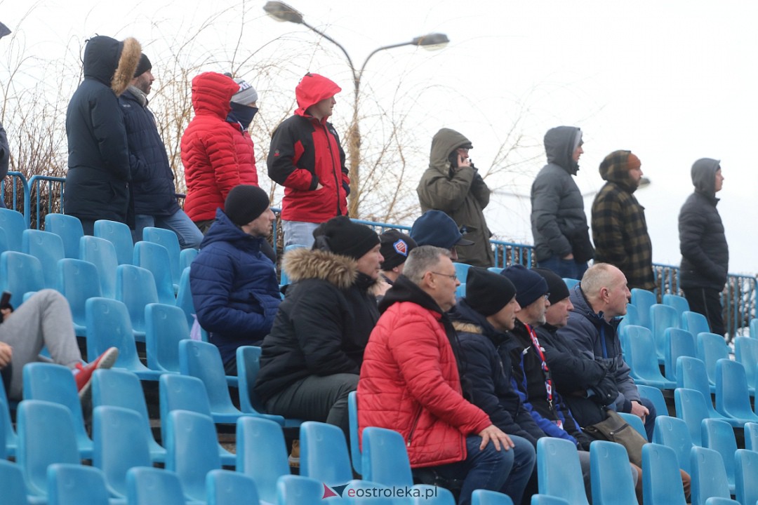Narew Ostrołęka - Mazovia Mińsk Maz. [15.03.2023] - zdjęcie #1 - eOstroleka.pl