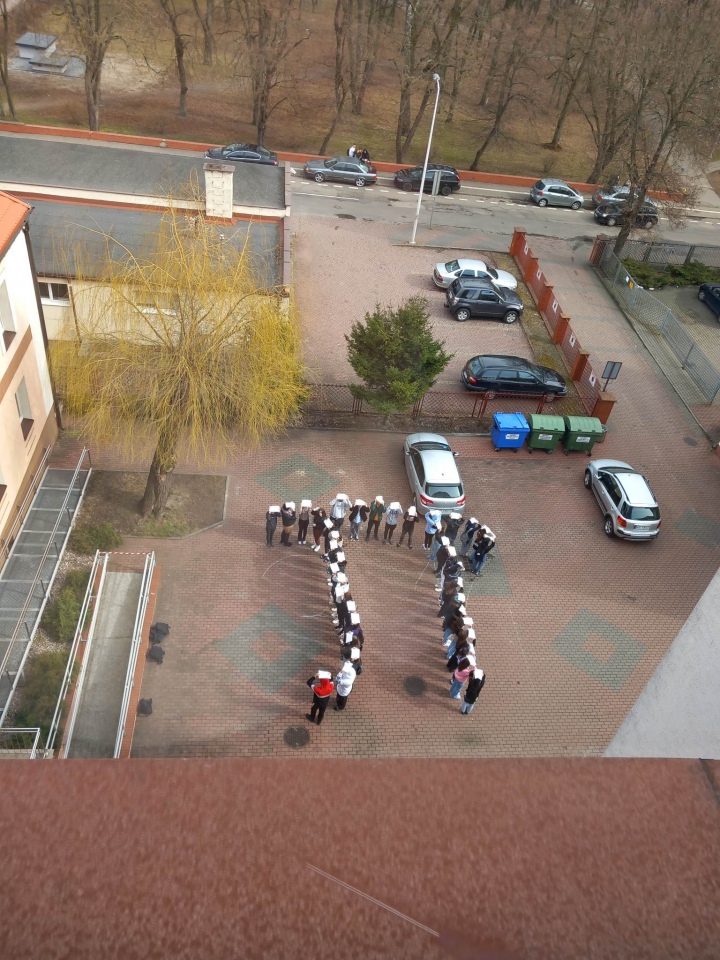 Dzień Liczby π w Zespole Szkół Zawodowych nr 4 w Ostrołęce - zdjęcie #14 - eOstroleka.pl