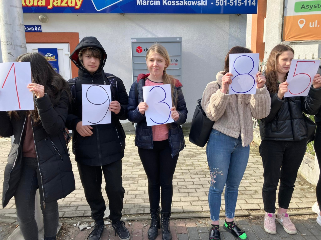 Dzień Liczby π w Zespole Szkół Zawodowych nr 4 w Ostrołęce - zdjęcie #1 - eOstroleka.pl