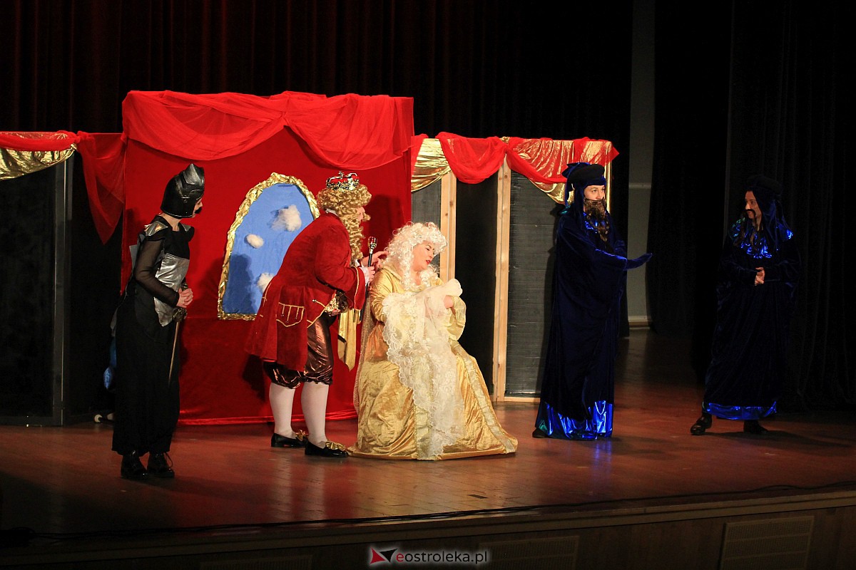 Spektakl Baśń o Leciutkiej Królewnie w OCK [19.03.2023] - zdjęcie #13 - eOstroleka.pl