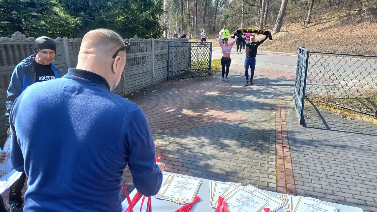 Bieg Kobiet na Dzień Kobiet w Lelisie [19.03.2023] - zdjęcie #6 - eOstroleka.pl