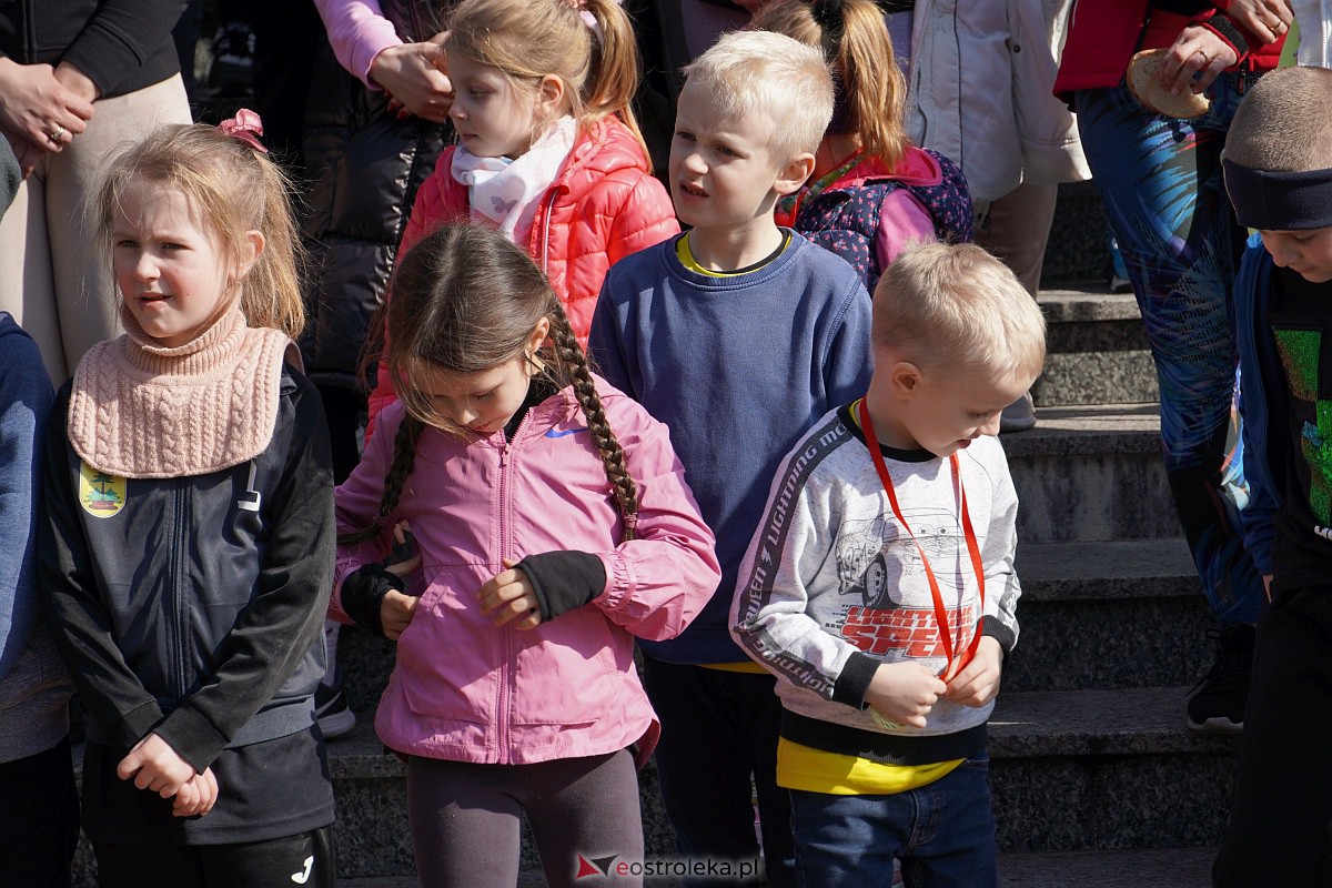 Bieg Kobiet na Dzień Kobiet w Lelisie [19.03.2023] - zdjęcie #38 - eOstroleka.pl