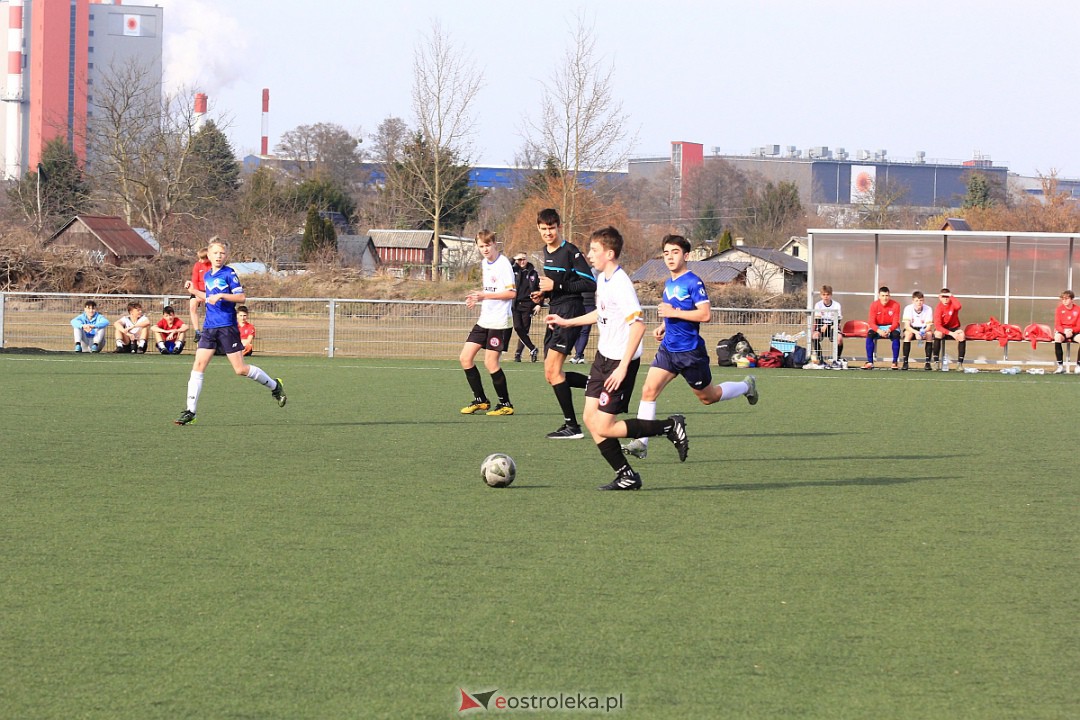 I liga okręgowa C1: Akademia Piłkarska MZKS Narew Ostrołęka II – FDP Ostrów Mazowiecka [19.03.2023] - zdjęcie #43 - eOstroleka.pl