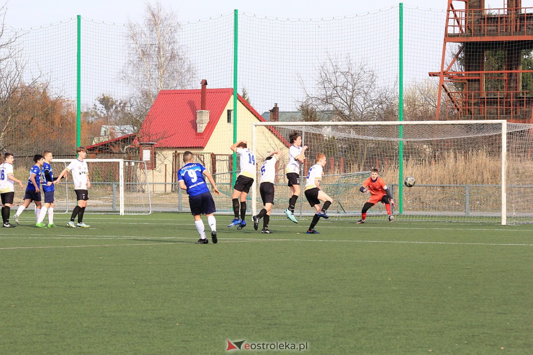 I liga okręgowa C1: Akademia Piłkarska MZKS Narew Ostrołęka II – FDP Ostrów Mazowiecka [19.03.2023] - zdjęcie #33 - eOstroleka.pl