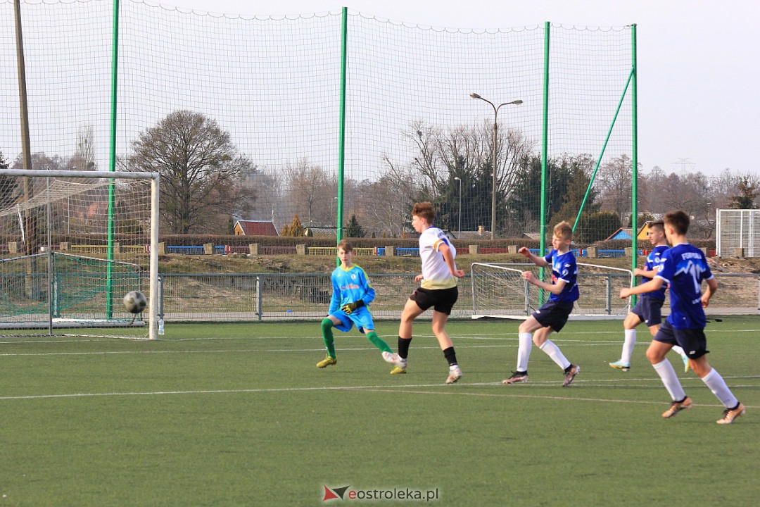 I liga okręgowa C1: Akademia Piłkarska MZKS Narew Ostrołęka II – FDP Ostrów Mazowiecka [19.03.2023] - zdjęcie #22 - eOstroleka.pl