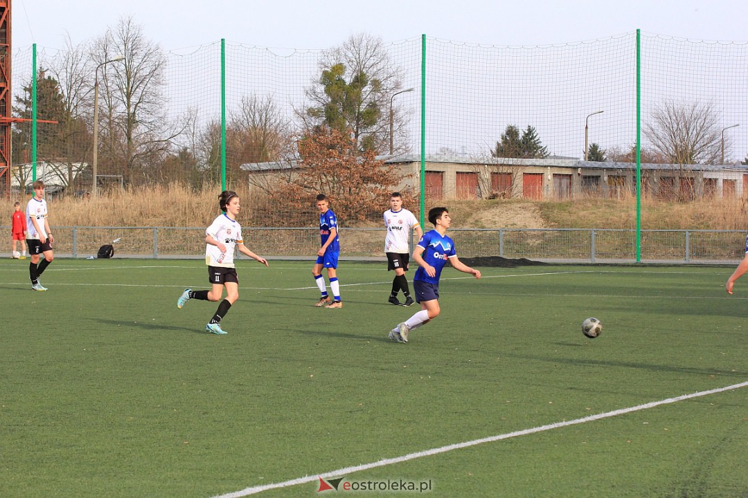 I liga okręgowa C1: Akademia Piłkarska MZKS Narew Ostrołęka II – FDP Ostrów Mazowiecka [19.03.2023] - zdjęcie #14 - eOstroleka.pl