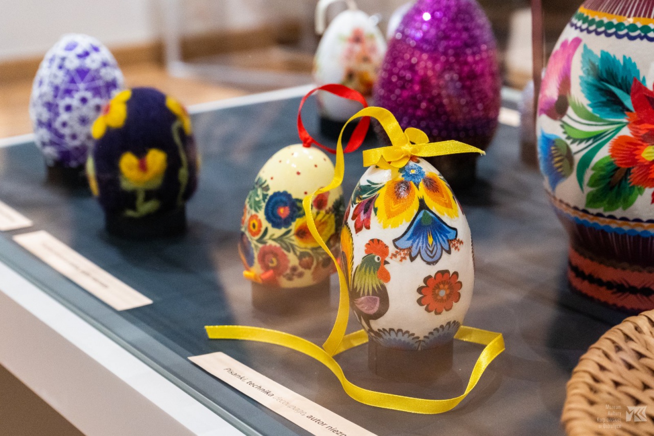 Wielkanoc w sztuce ludowej - wernisaż wystawy w Muzeum Kultury Kurpiowskiej [20.03.2023] - zdjęcie #7 - eOstroleka.pl