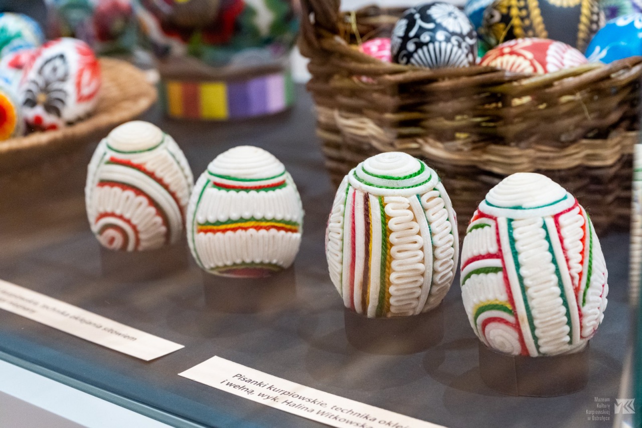 Wielkanoc w sztuce ludowej - wernisaż wystawy w Muzeum Kultury Kurpiowskiej [20.03.2023] - zdjęcie #4 - eOstroleka.pl