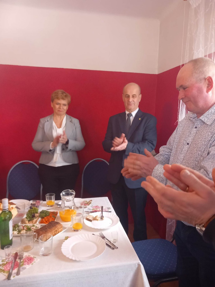 Uroczysta zmiana sołtysa w Dąbrówce [22.03.2023] - zdjęcie #5 - eOstroleka.pl