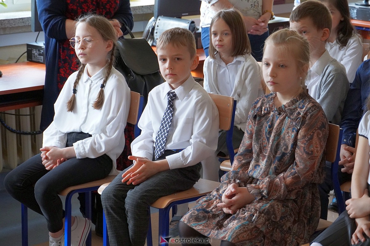 Międzyszkolny Konkurs Recytatorski Promyk Poezji [23.03.2023] - zdjęcie #30 - eOstroleka.pl