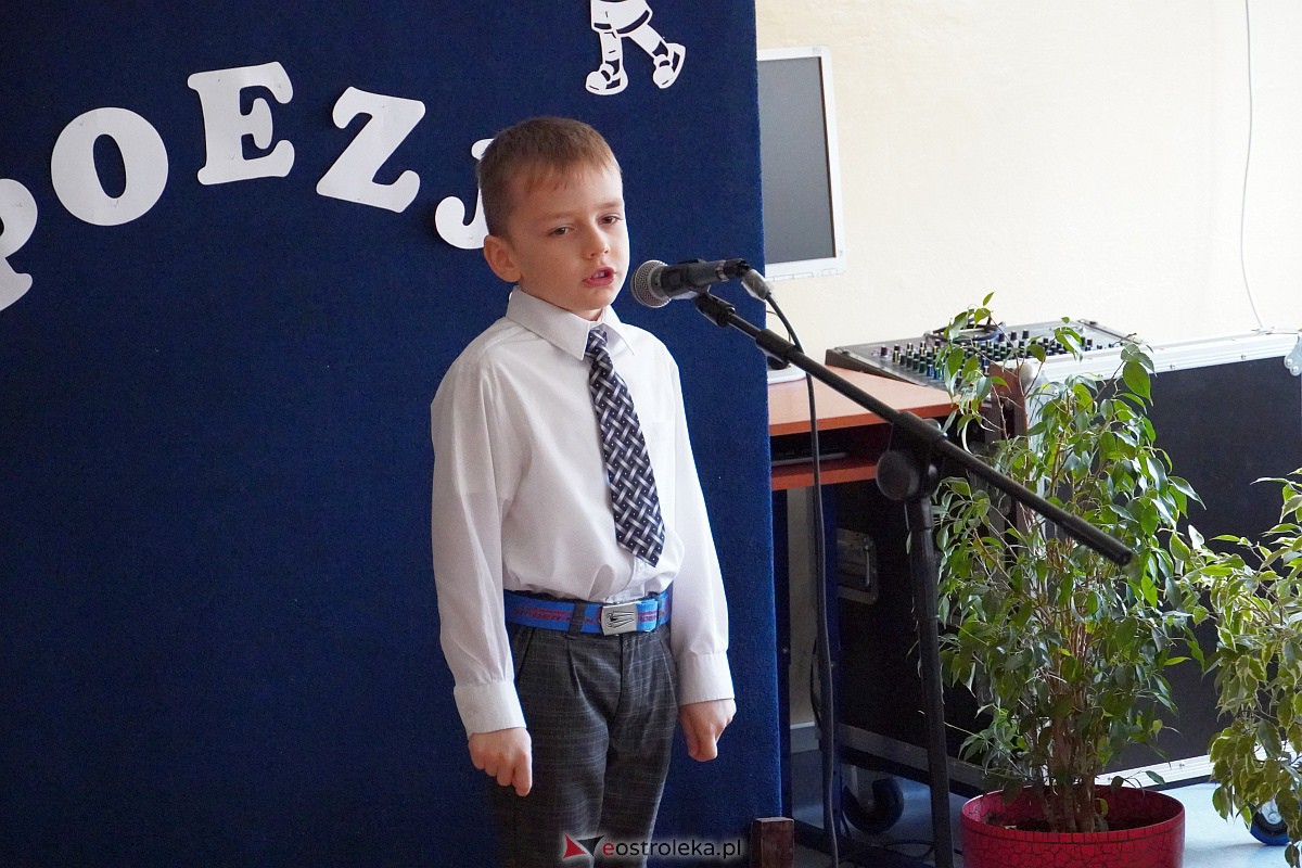 Międzyszkolny Konkurs Recytatorski Promyk Poezji [23.03.2023] - zdjęcie #8 - eOstroleka.pl