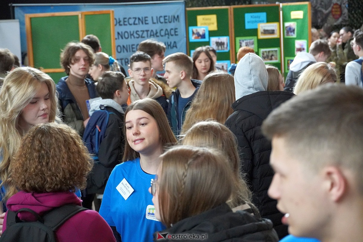 Forum Edukacyjne w Ostrołęce [24.03.2023] - zdjęcie #77 - eOstroleka.pl