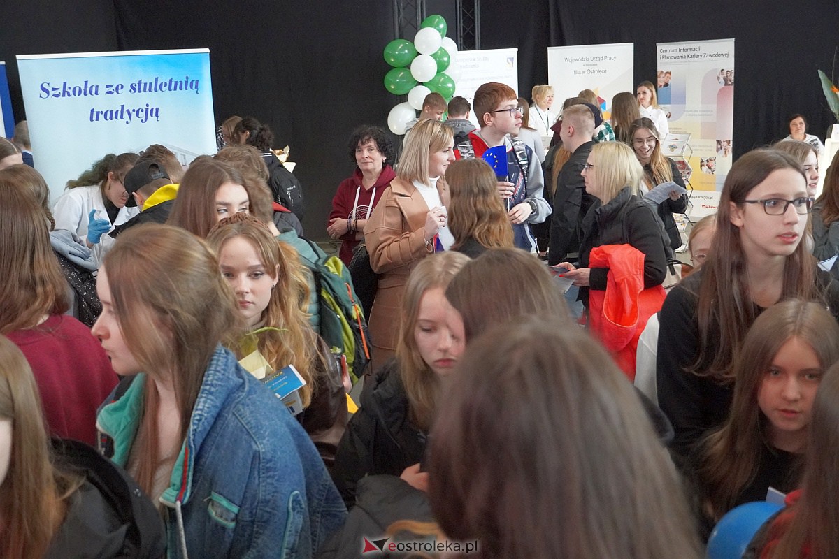 Forum Edukacyjne w Ostrołęce [24.03.2023] - zdjęcie #65 - eOstroleka.pl