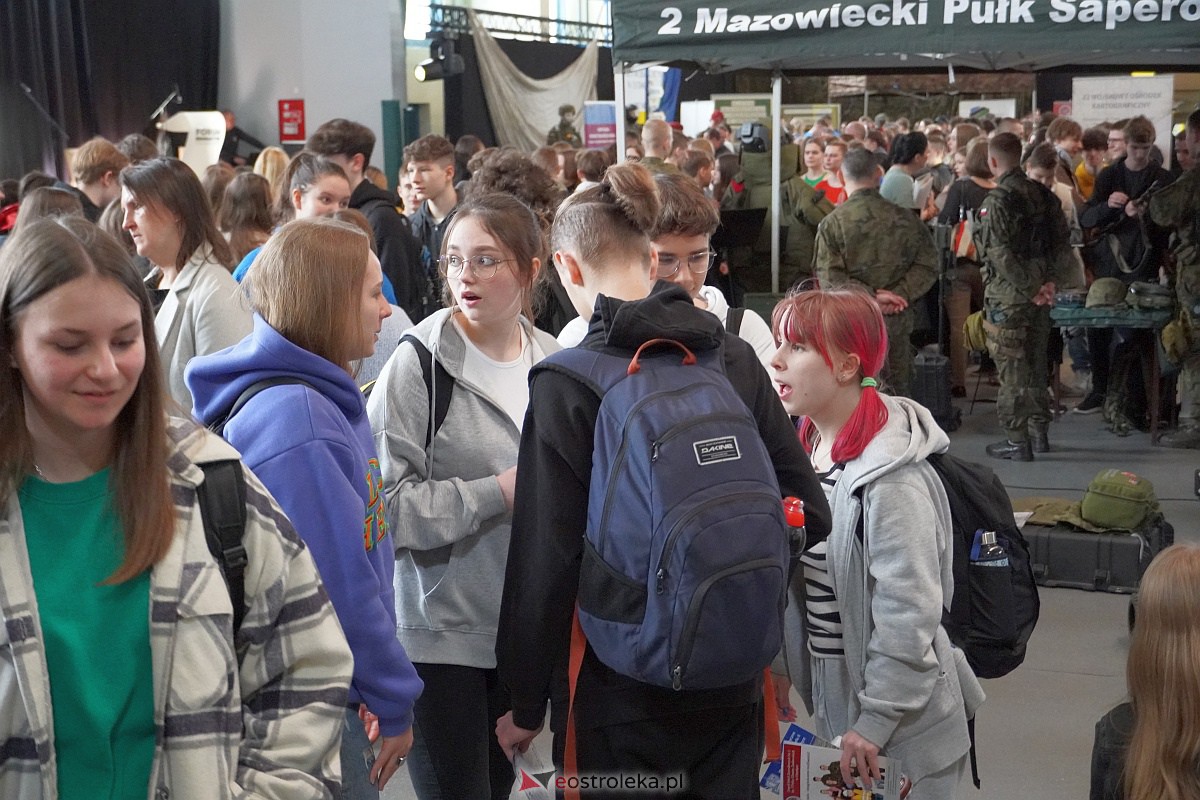 Forum Edukacyjne w Ostrołęce [24.03.2023] - zdjęcie #54 - eOstroleka.pl