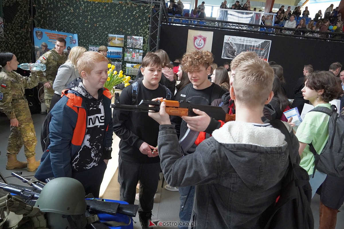 Forum Edukacyjne w Ostrołęce [24.03.2023] - zdjęcie #35 - eOstroleka.pl