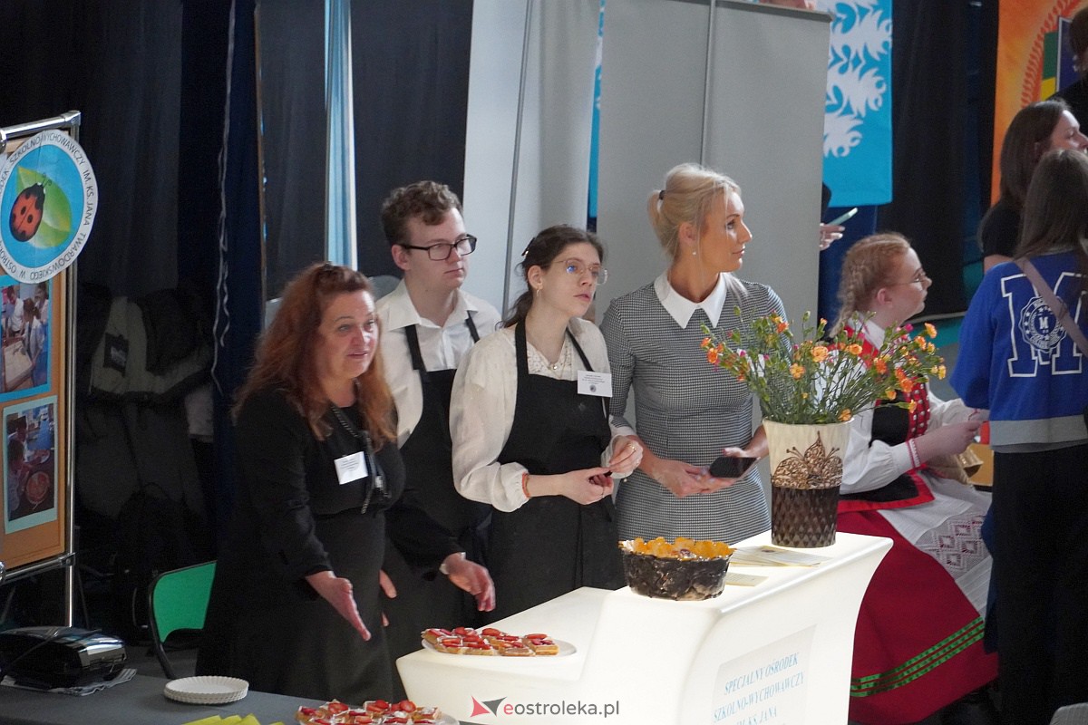 Forum Edukacyjne w Ostrołęce [24.03.2023] - zdjęcie #12 - eOstroleka.pl