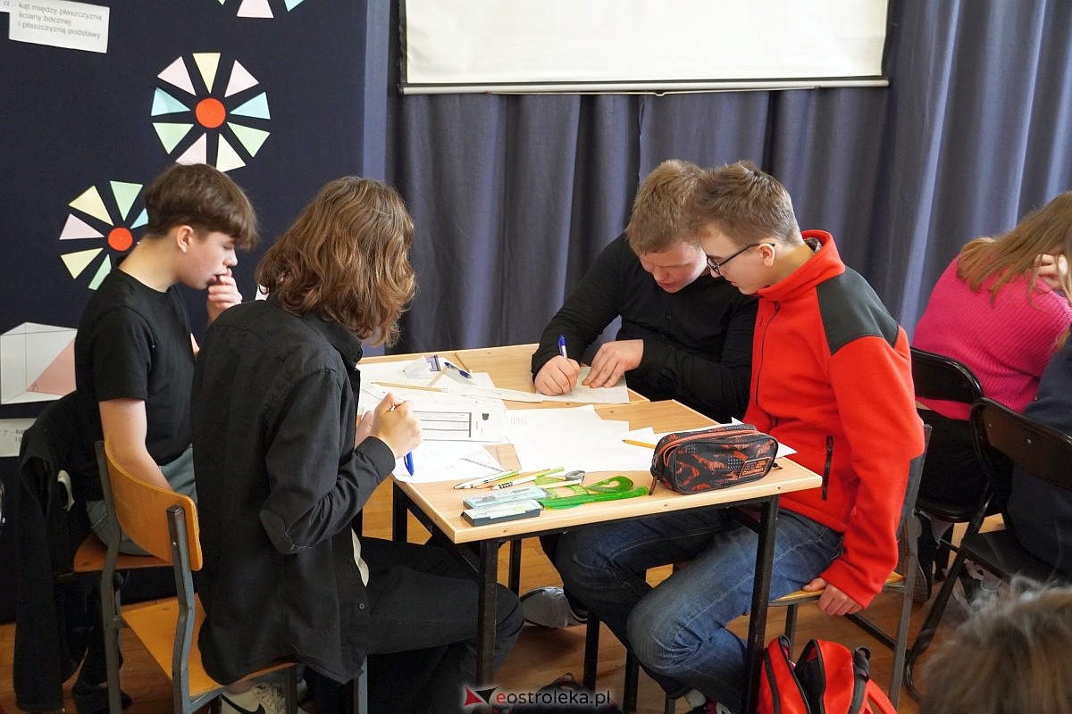 Finał Turnieju Matematycznego dla szkół podstawowych POCISK [24.03.2023] - zdjęcie #3 - eOstroleka.pl