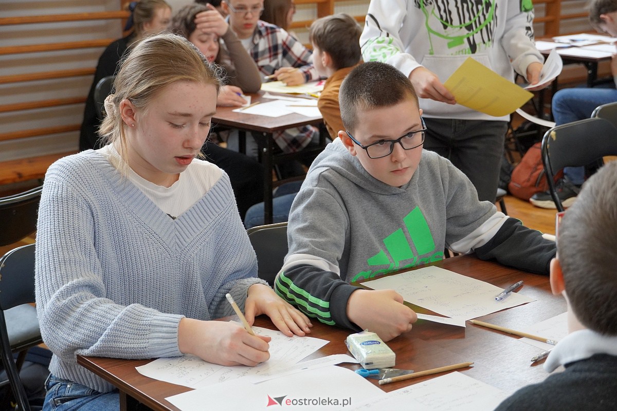 Finał Turnieju Matematycznego dla szkół podstawowych POCISK [24.03.2023] - zdjęcie #14 - eOstroleka.pl