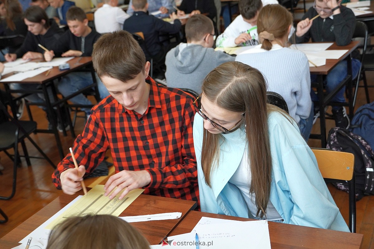Finał Turnieju Matematycznego dla szkół podstawowych POCISK [24.03.2023] - zdjęcie #15 - eOstroleka.pl
