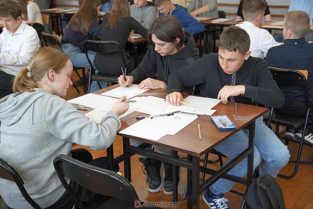 Finał Turnieju Matematycznego dla szkół podstawowych POCISK [24.03.2023] - zdjęcie #17 - eOstroleka.pl