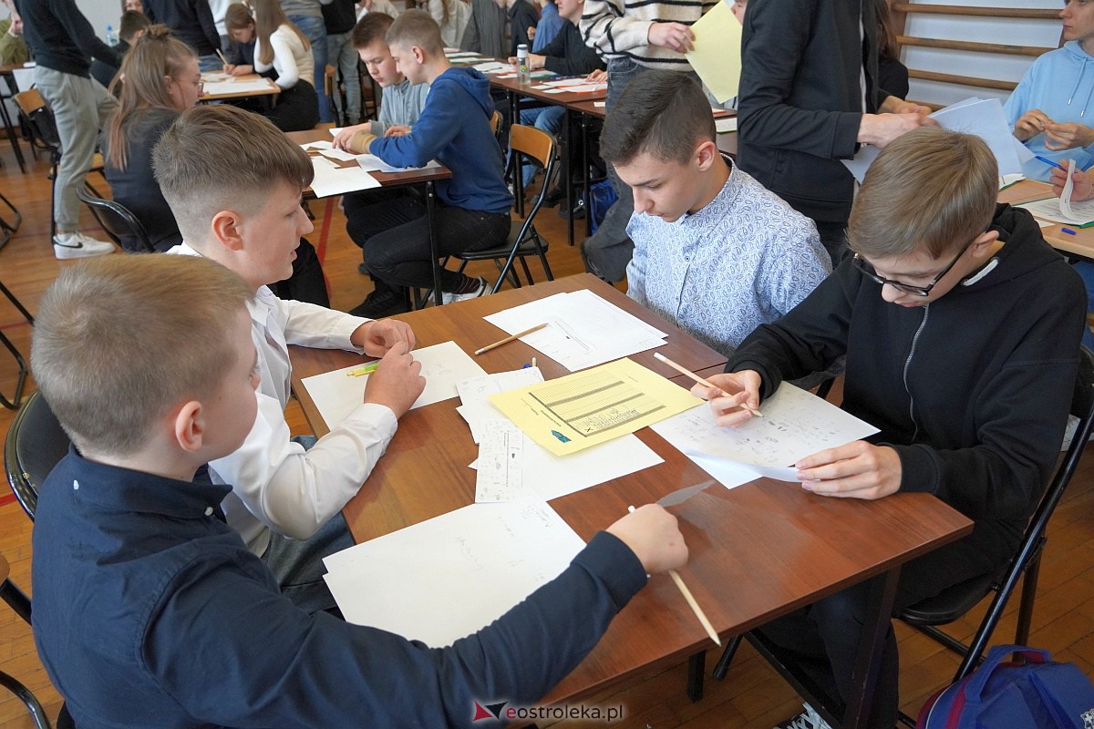 Finał Turnieju Matematycznego dla szkół podstawowych POCISK [24.03.2023] - zdjęcie #22 - eOstroleka.pl