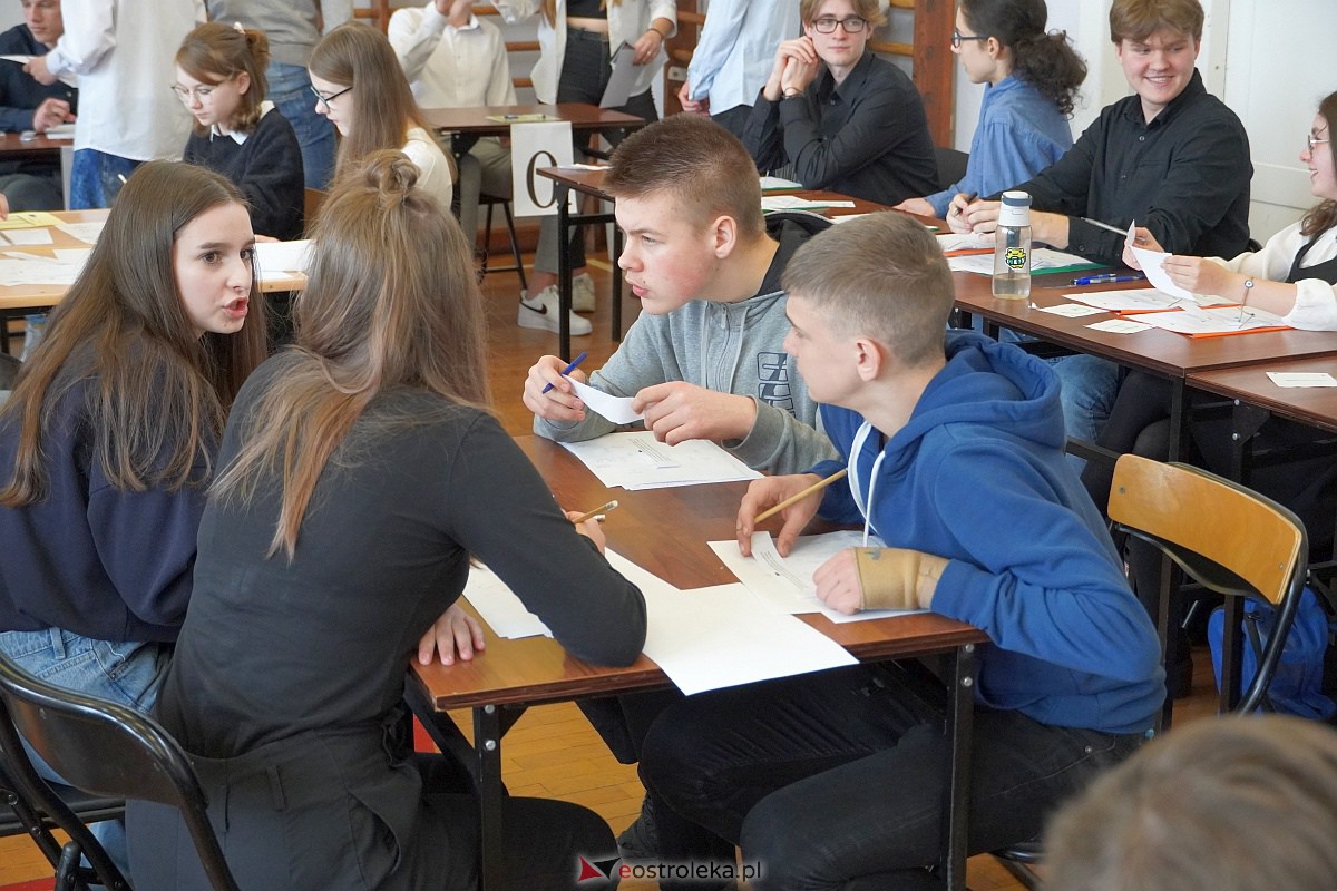 Finał Turnieju Matematycznego dla szkół podstawowych POCISK [24.03.2023] - zdjęcie #25 - eOstroleka.pl
