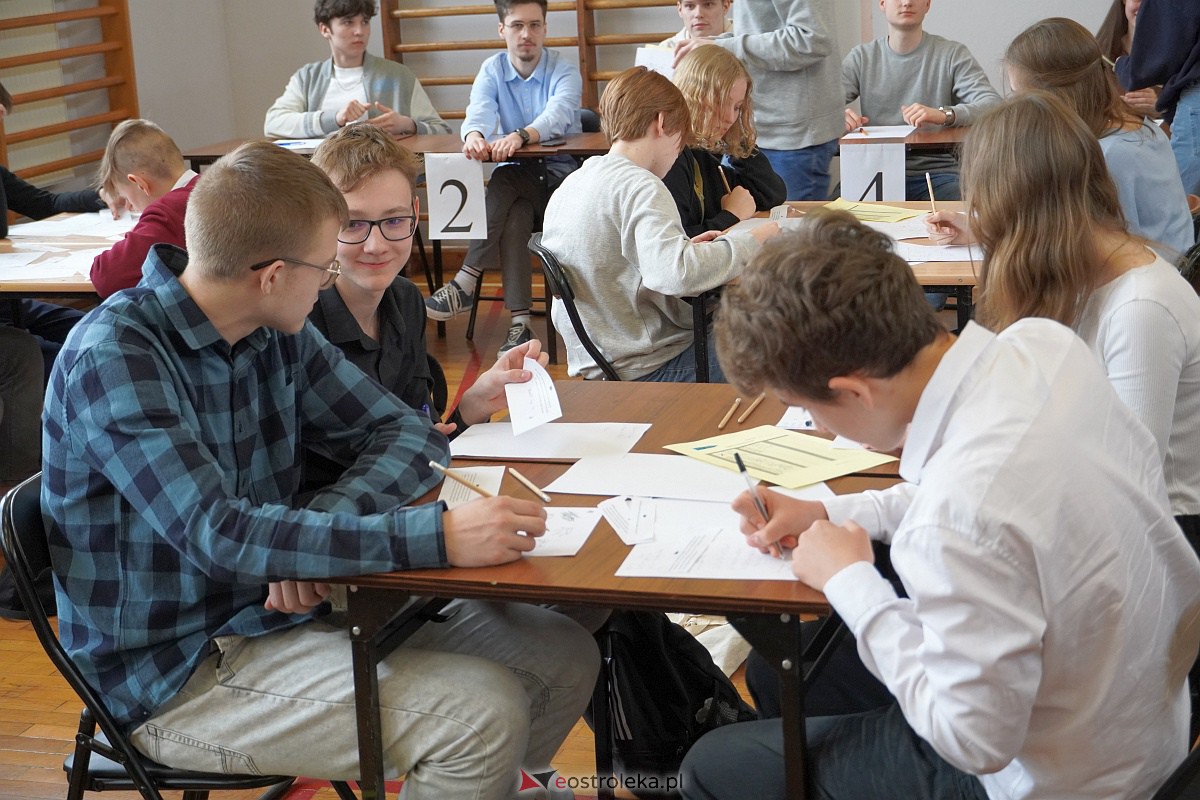 Finał Turnieju Matematycznego dla szkół podstawowych POCISK [24.03.2023] - zdjęcie #26 - eOstroleka.pl