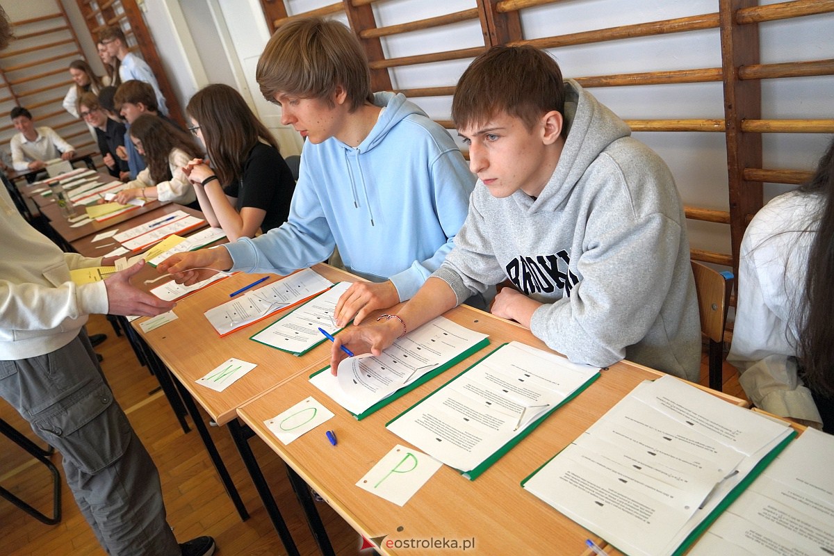 Finał Turnieju Matematycznego dla szkół podstawowych POCISK [24.03.2023] - zdjęcie #29 - eOstroleka.pl