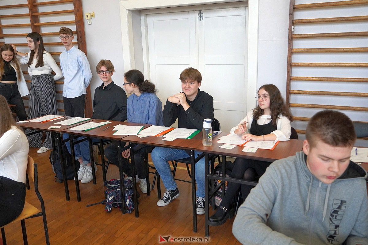 Finał Turnieju Matematycznego dla szkół podstawowych POCISK [24.03.2023] - zdjęcie #31 - eOstroleka.pl