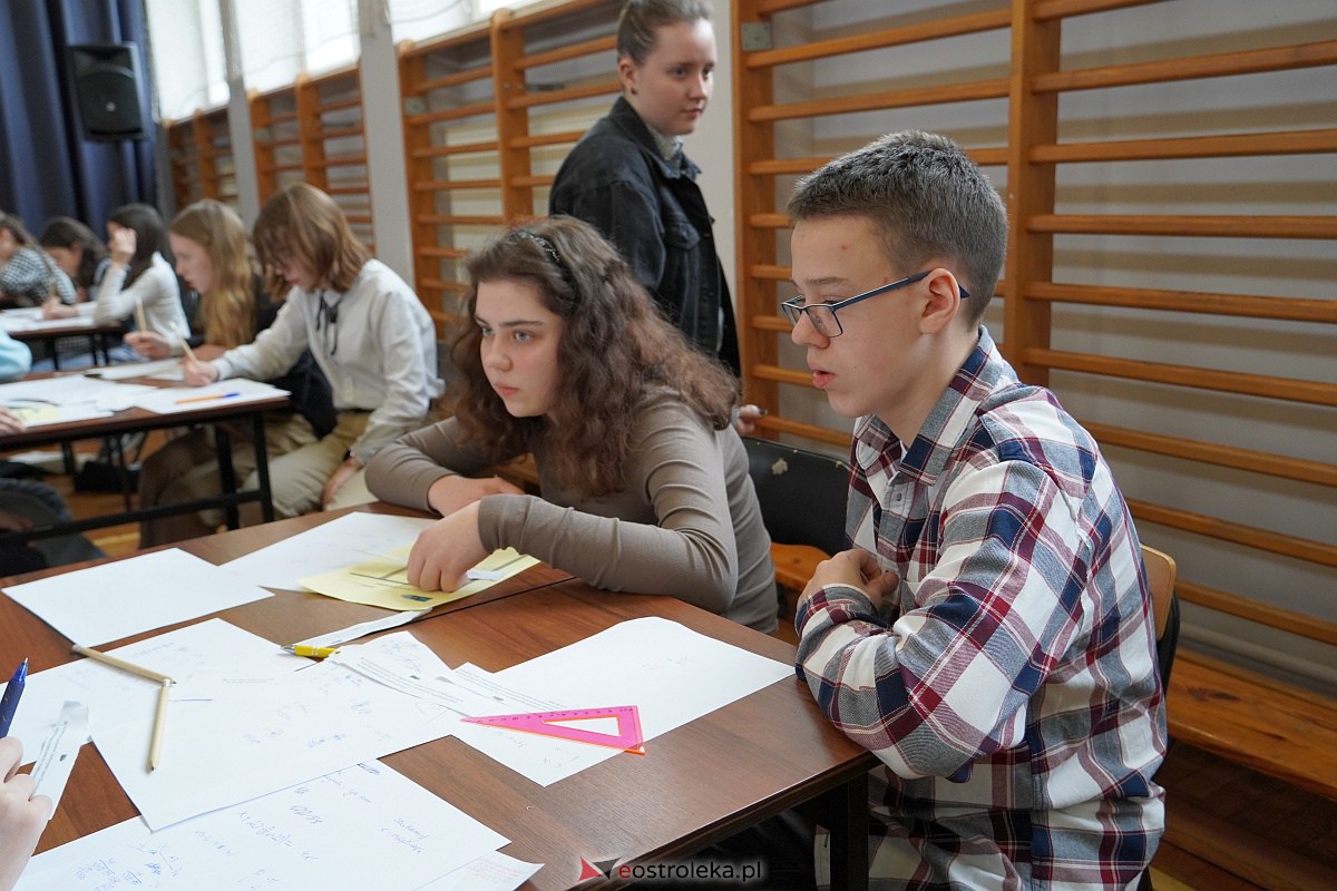 Finał Turnieju Matematycznego dla szkół podstawowych POCISK [24.03.2023] - zdjęcie #33 - eOstroleka.pl